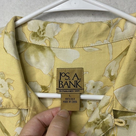 Jos A Bank Hawaiian Shirt Mens Large Yellow White Flowers Silk Relaxed Aloha - Picture 4 of 11